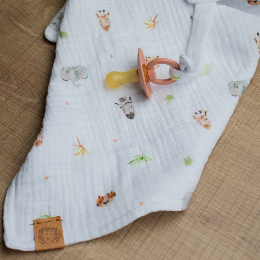 Soothe Me - Safari Animals White